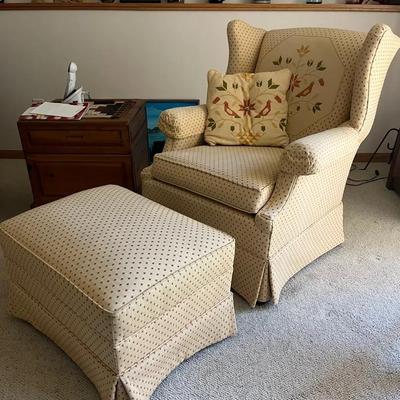 Vintage Cottage Core Quilt Block Folk Art Style Wingback Accent Chair W/ Ottoman & Matching Pillows 