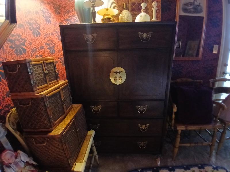 Sale Photo Thumbnail #101