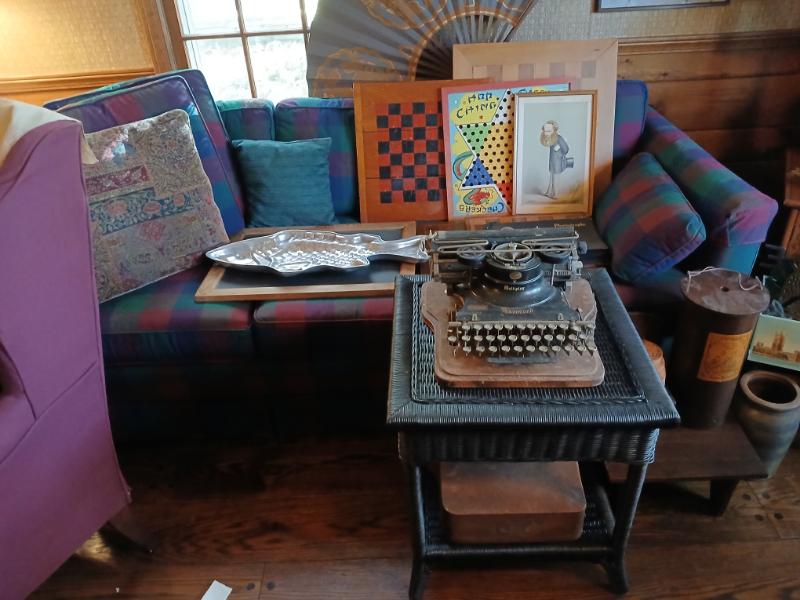 Sale Photo Thumbnail #60