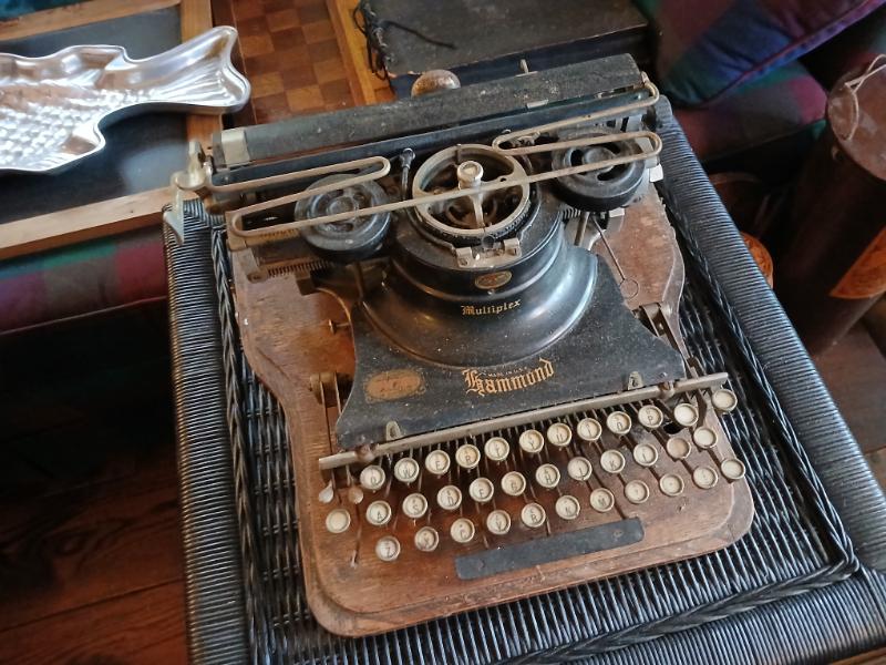 Sale Photo Thumbnail #61