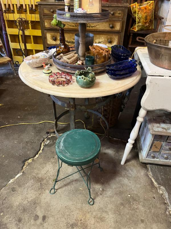 Sale Photo Thumbnail #36