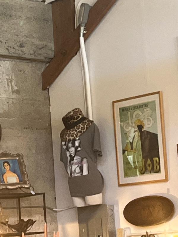 Sale Photo Thumbnail #34