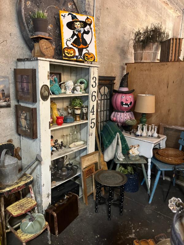 Sale Photo Thumbnail #48