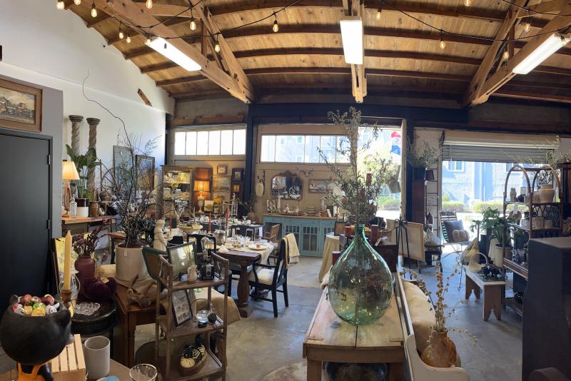 Sale Photo Thumbnail #37