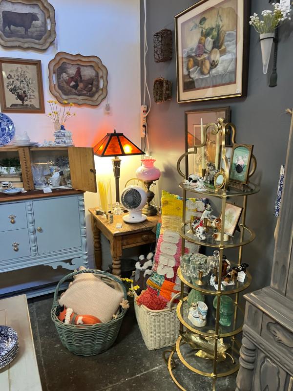 Sale Photo Thumbnail #85