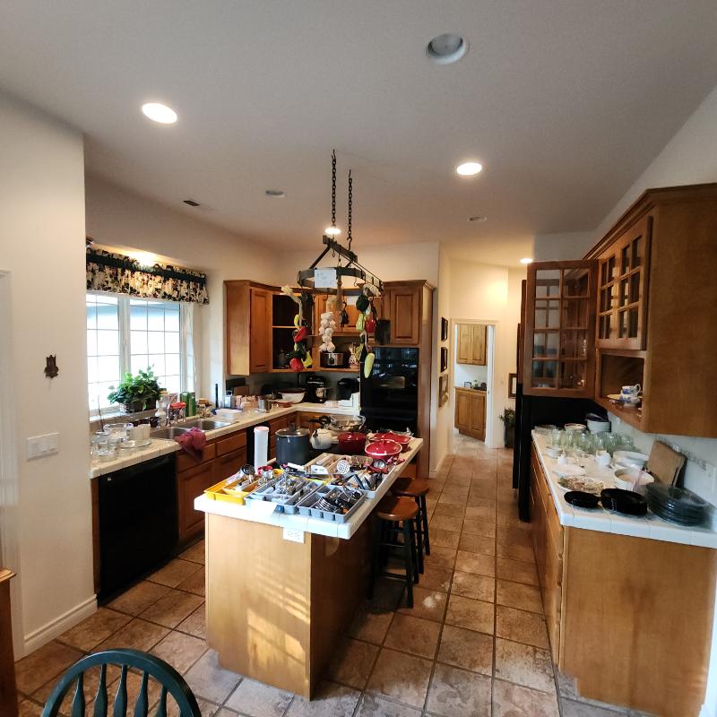 Sale Photo Thumbnail #142