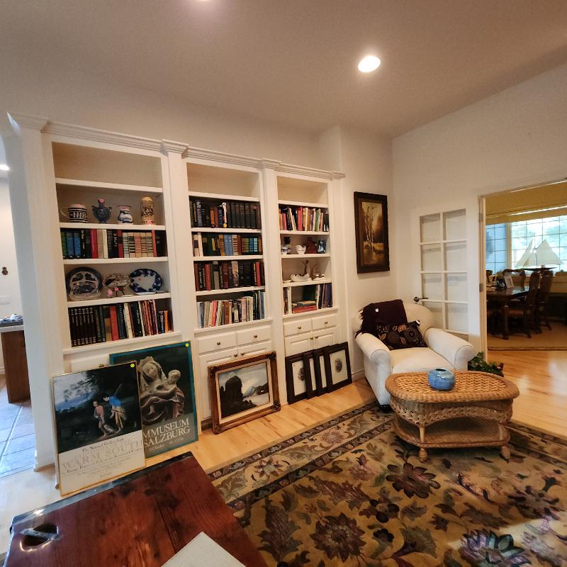 Sale Photo Thumbnail #2