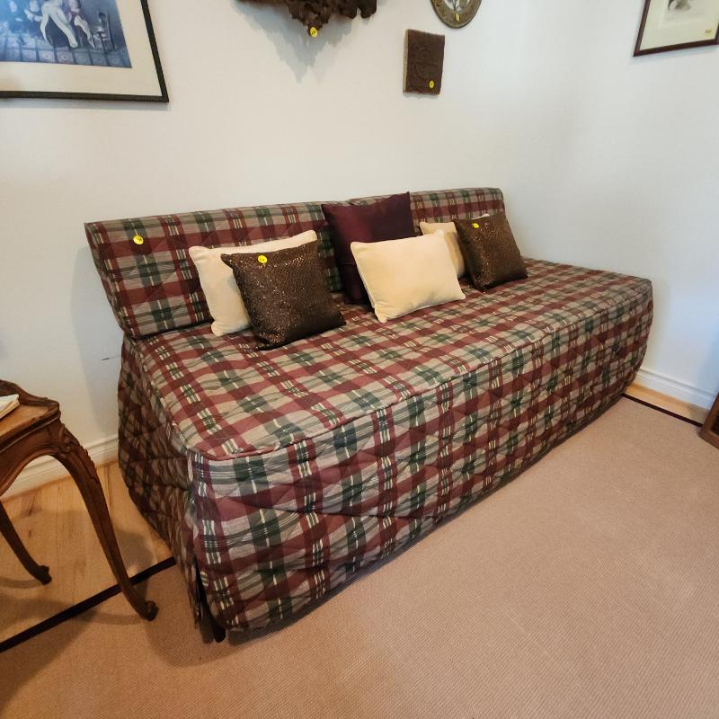 Sale Photo Thumbnail #47