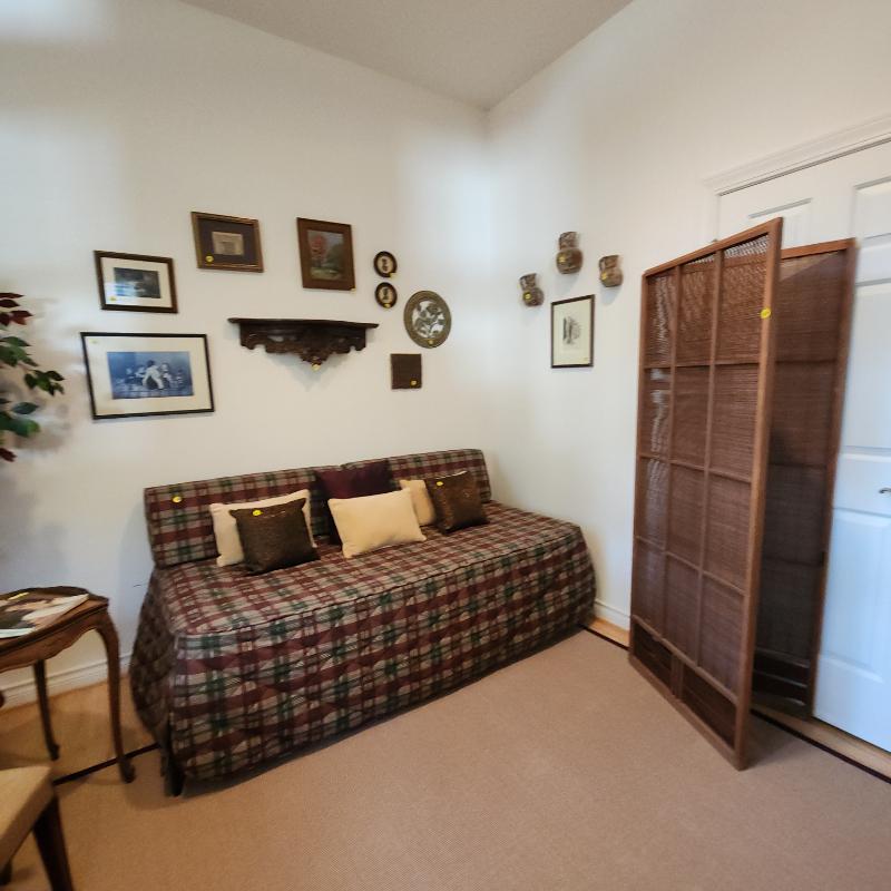 Sale Photo Thumbnail #48