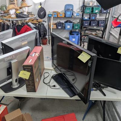 Monitors monitors monitors 