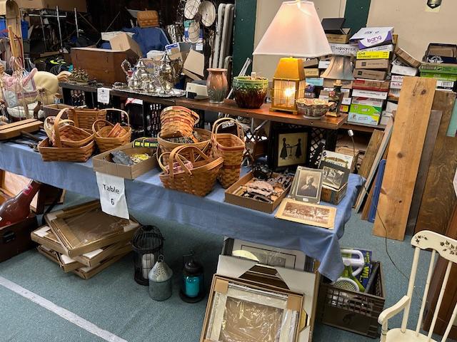 Sale Photo Thumbnail #11