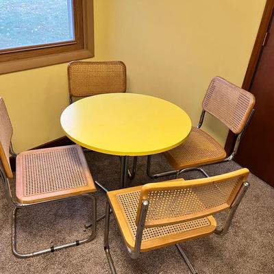 Vintage Dinette