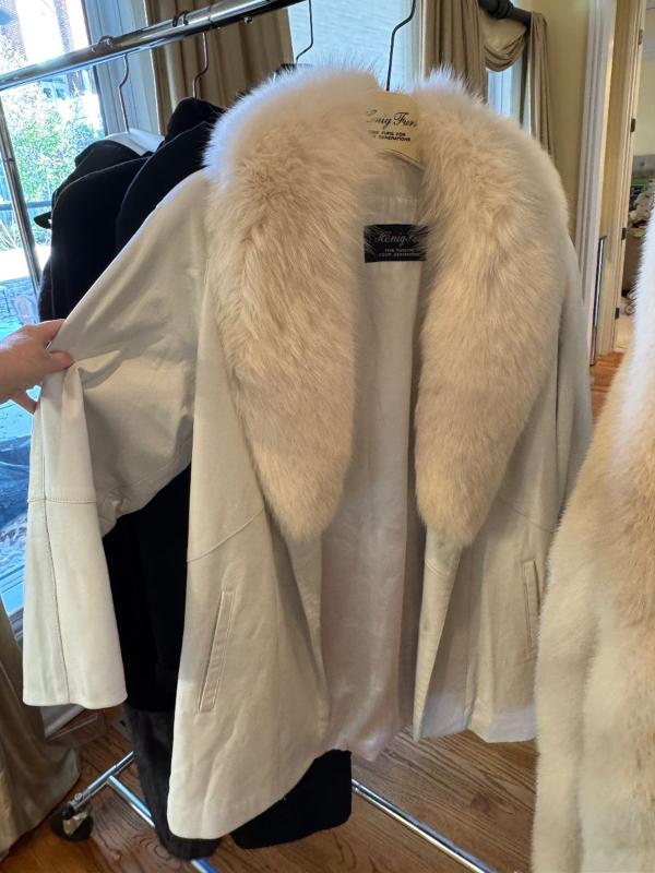 Sale Photo Thumbnail #115