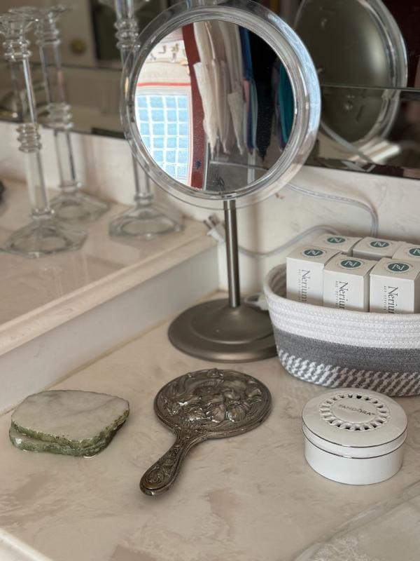 Sale Photo Thumbnail #158