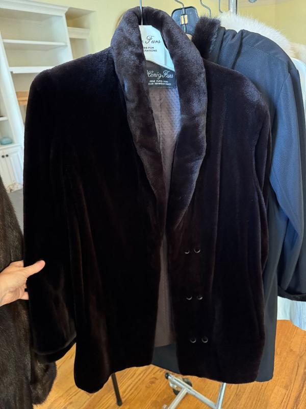 Sale Photo Thumbnail #110