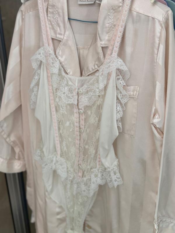 Sale Photo Thumbnail #161