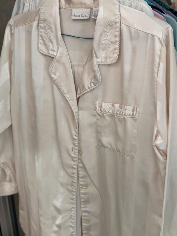 Sale Photo Thumbnail #162