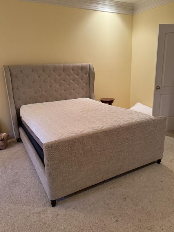 Sale Photo Thumbnail #59