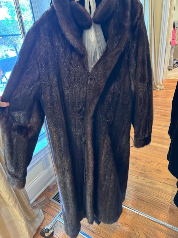 Sale Photo Thumbnail #108