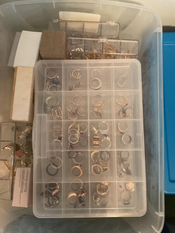 Sale Photo Thumbnail #25