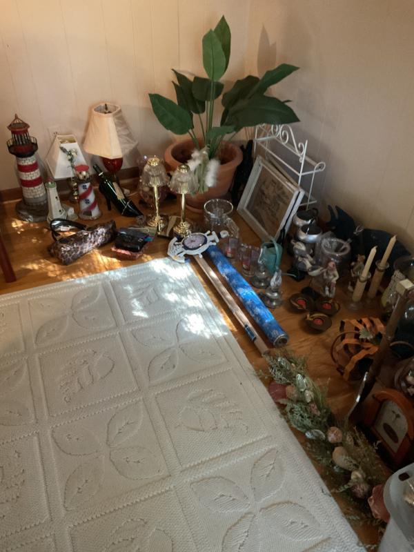 Sale Photo Thumbnail #10