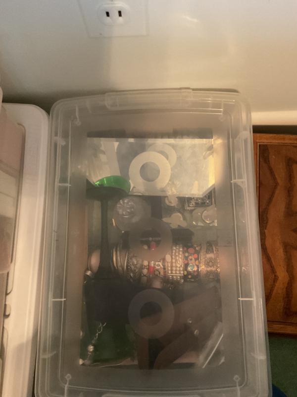 Sale Photo Thumbnail #29