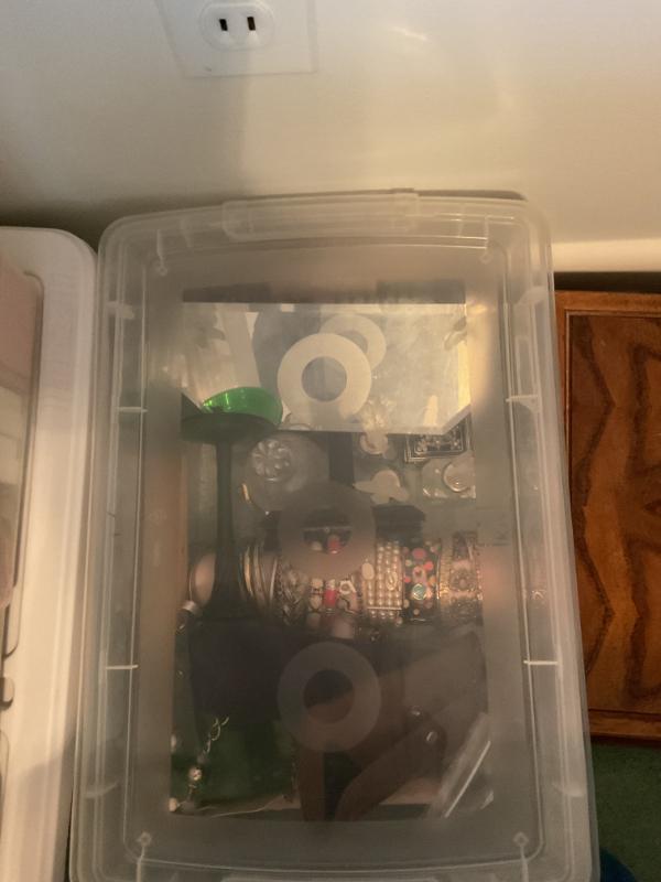 Sale Photo Thumbnail #28