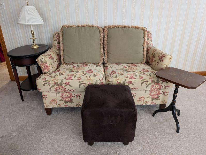 Sale Photo Thumbnail #97