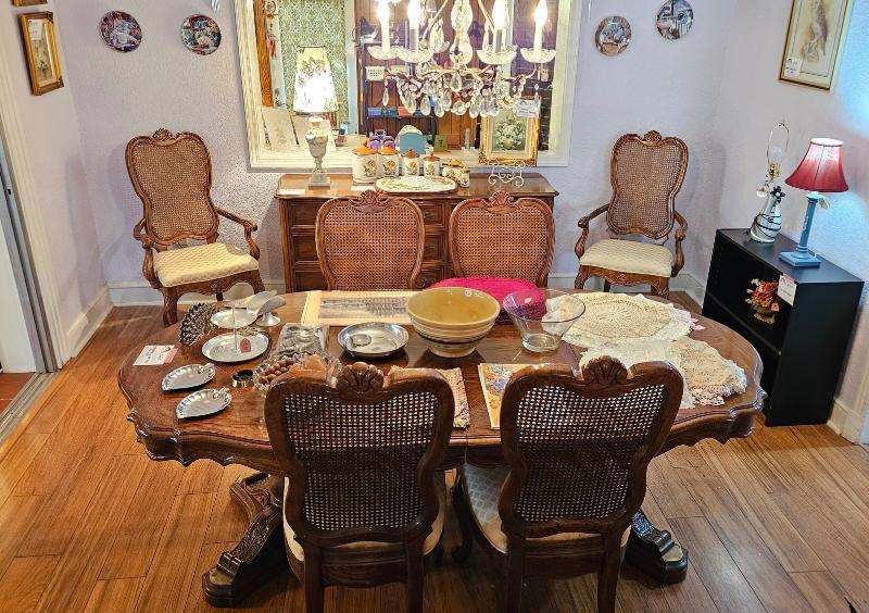 Sale Photo Thumbnail #32