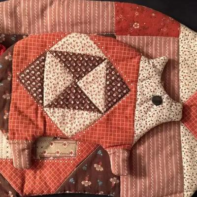 Lot 145:  Aprons, Holiday Napkins, Trivets, Hand Quilted Hot Plate, Towels