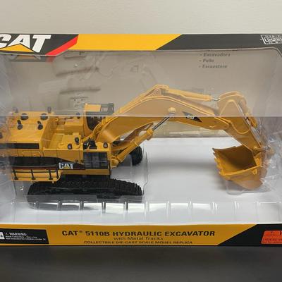 CAT 5110B Hydraulic Excavator 1:50 Scale Model