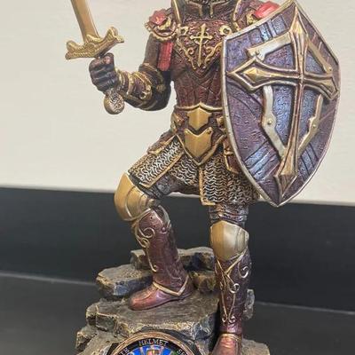 Bradford Exchange Knight Figurine with Challenge Coin