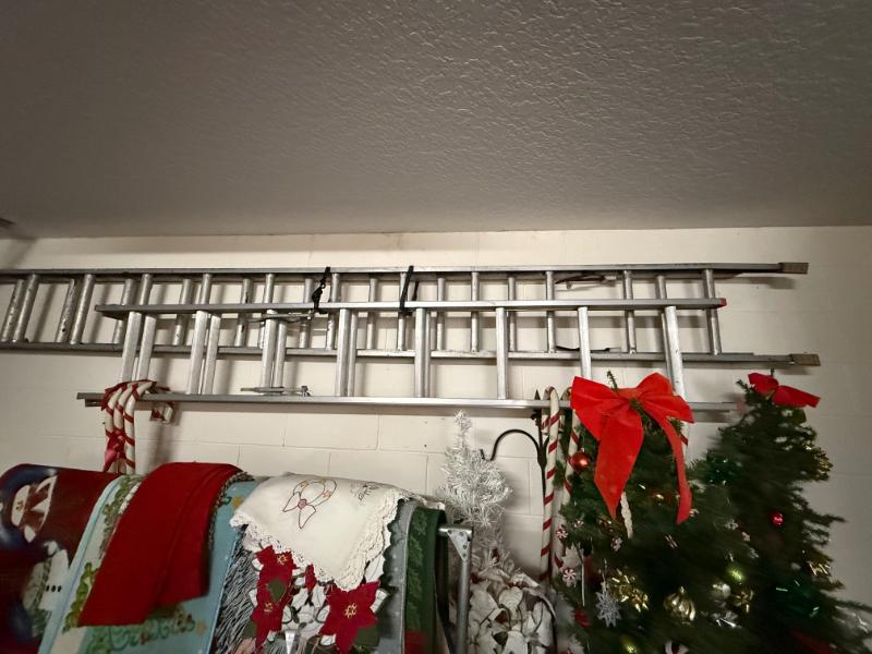 Sale Photo Thumbnail #122