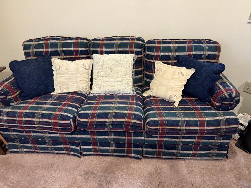 Sale Photo Thumbnail #102