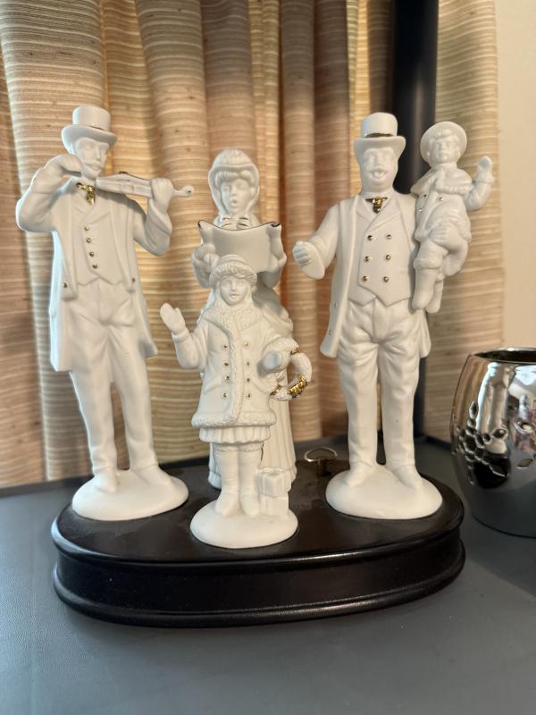 Sale Photo Thumbnail #44