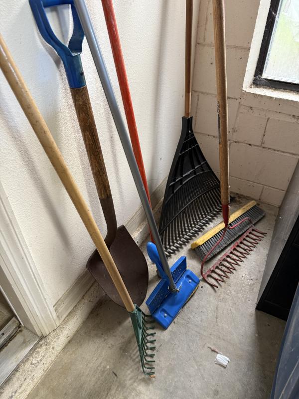 Sale Photo Thumbnail #139