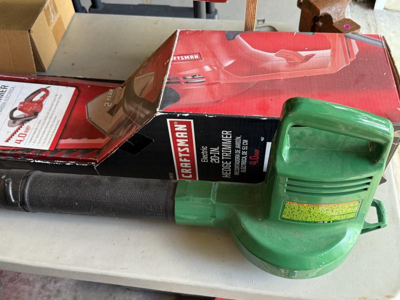 Sale Photo Thumbnail #127