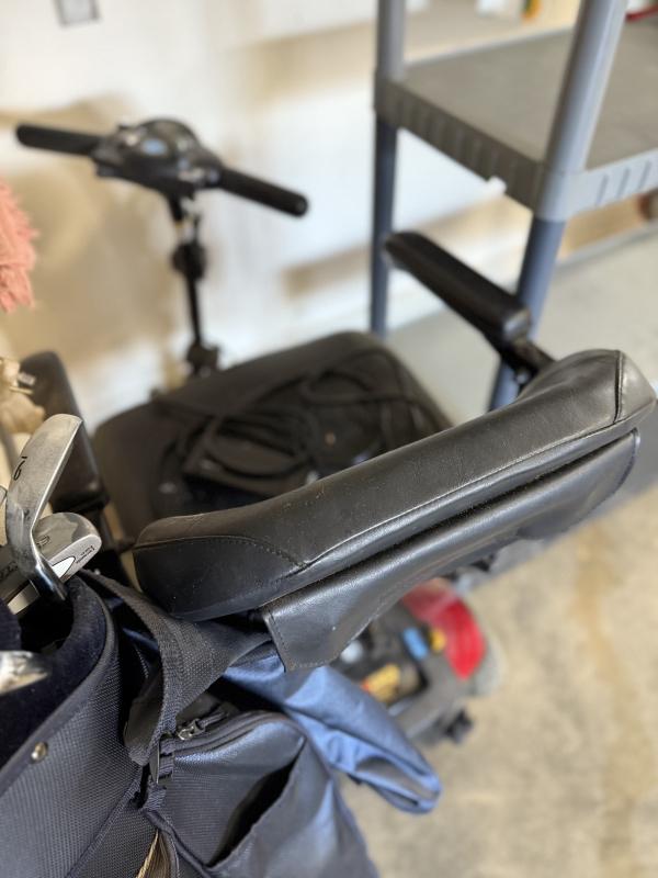 Sale Photo Thumbnail #137