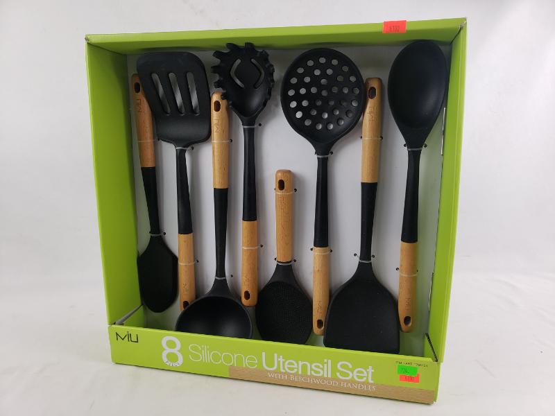 Sale Photo Thumbnail #199