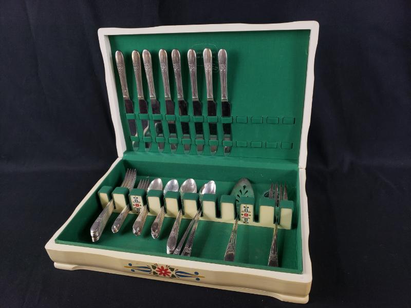 Sale Photo Thumbnail #154