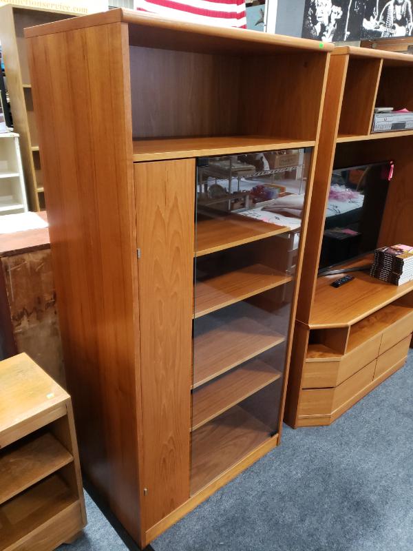 Sale Photo Thumbnail #3