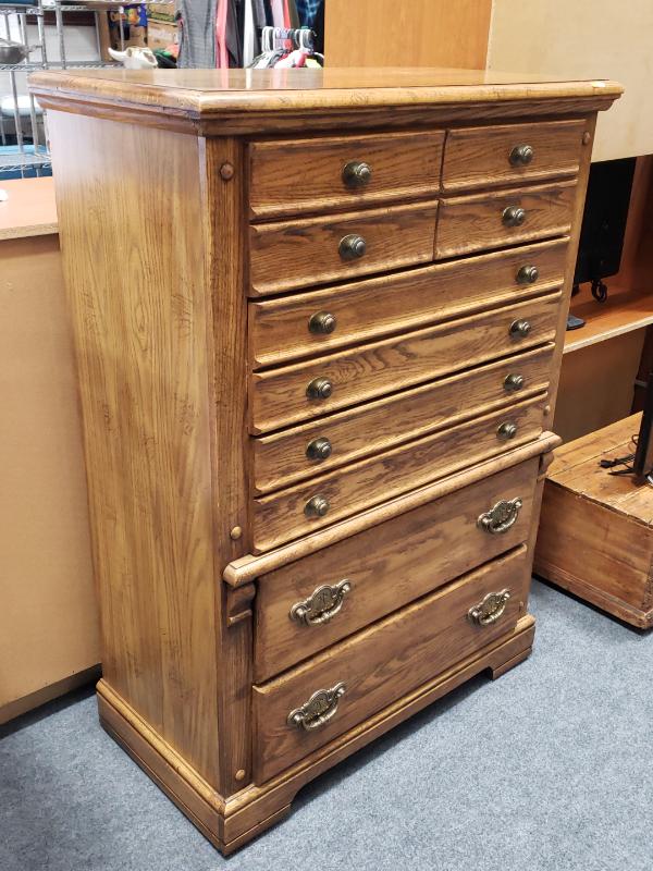 Sale Photo Thumbnail #30