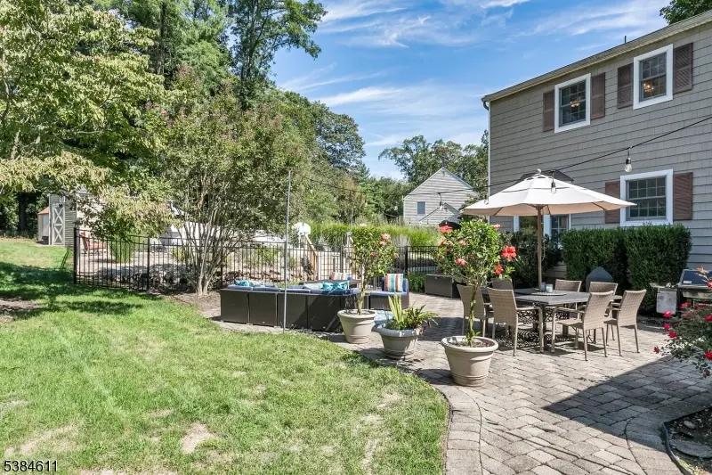 Sale Photo Thumbnail #21