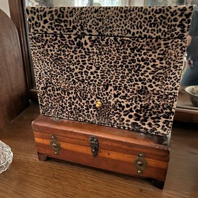 Sale Photo Thumbnail #231