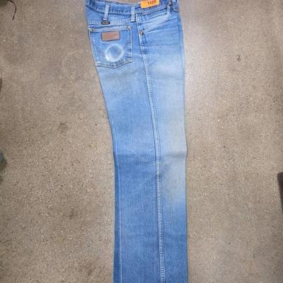 Sale Photo Thumbnail #48