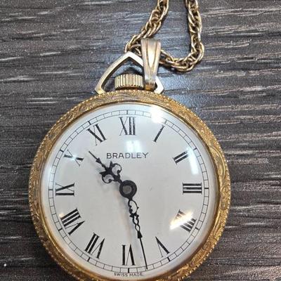 Sale Photo Thumbnail #200