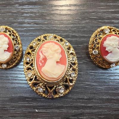 Sale Photo Thumbnail #196