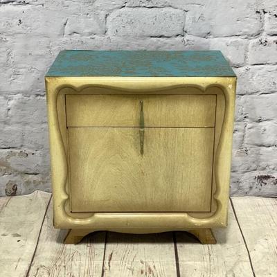 Sale Photo Thumbnail #263