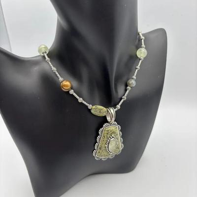 Carolyn Pollack 925 Silver With Green Jasper And Pearl Necklace 