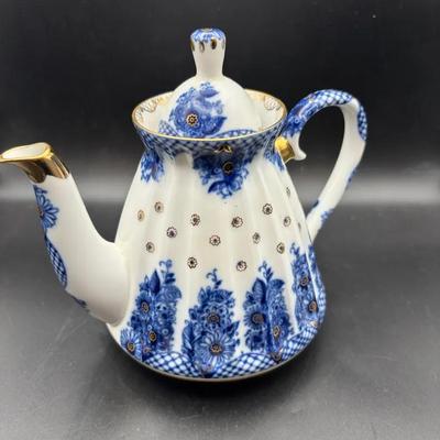  Vintage Porcelain Lomonsov Tea Pot